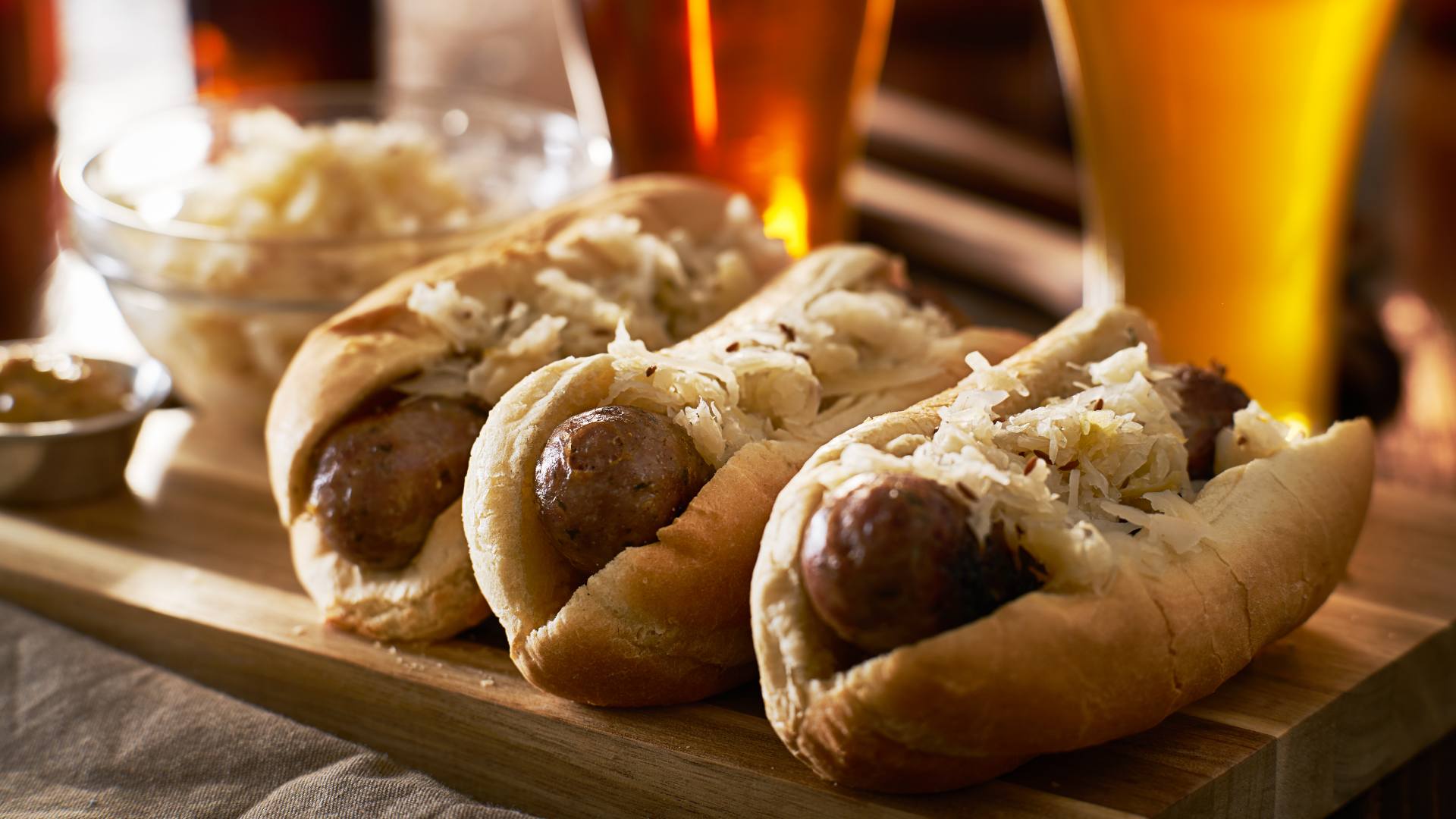 Beer Brats with Caramelized Onions